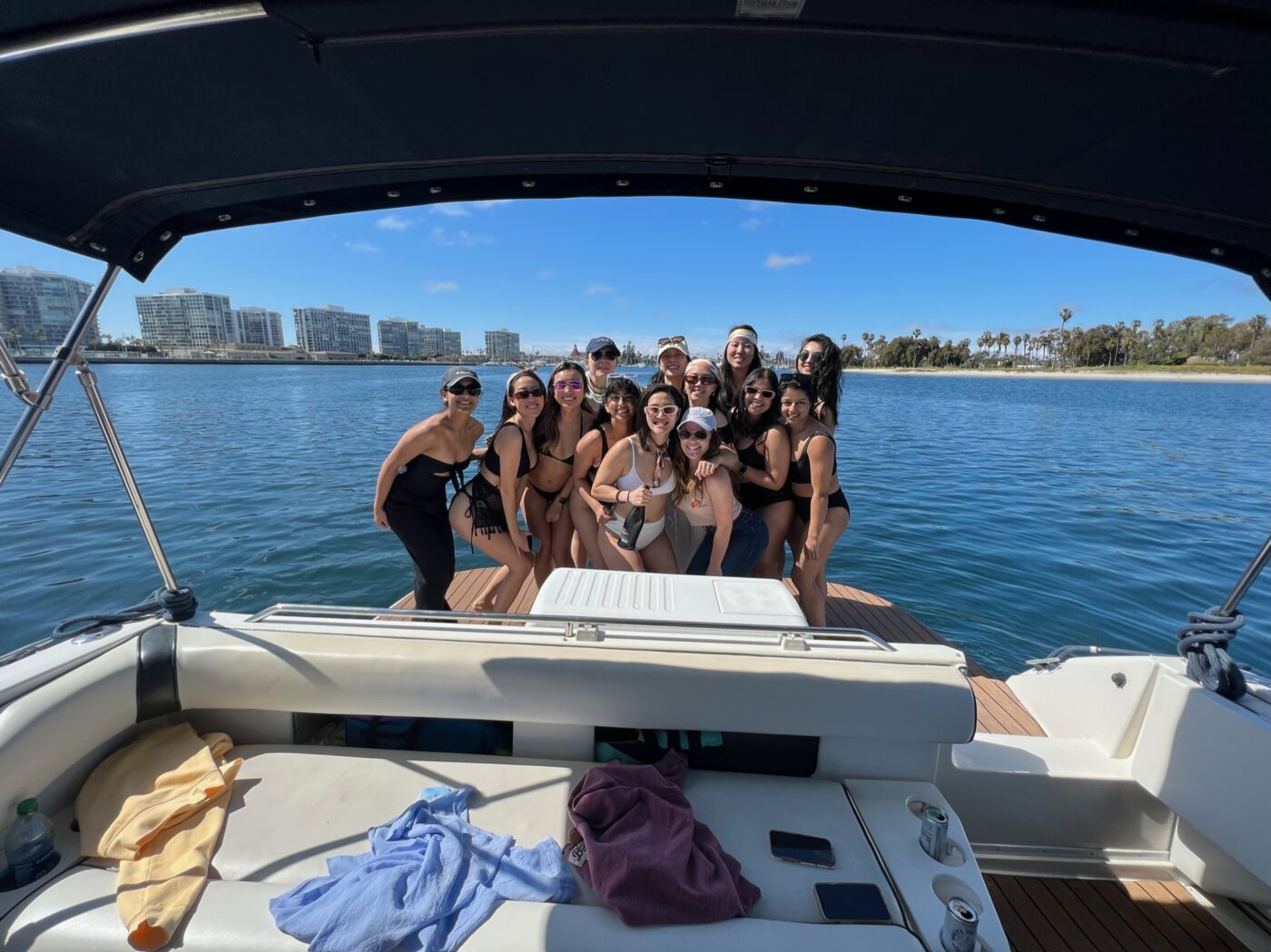 Luxury Awaits: Experience the Magic of San Diego Bay with a Yacht Rental!
