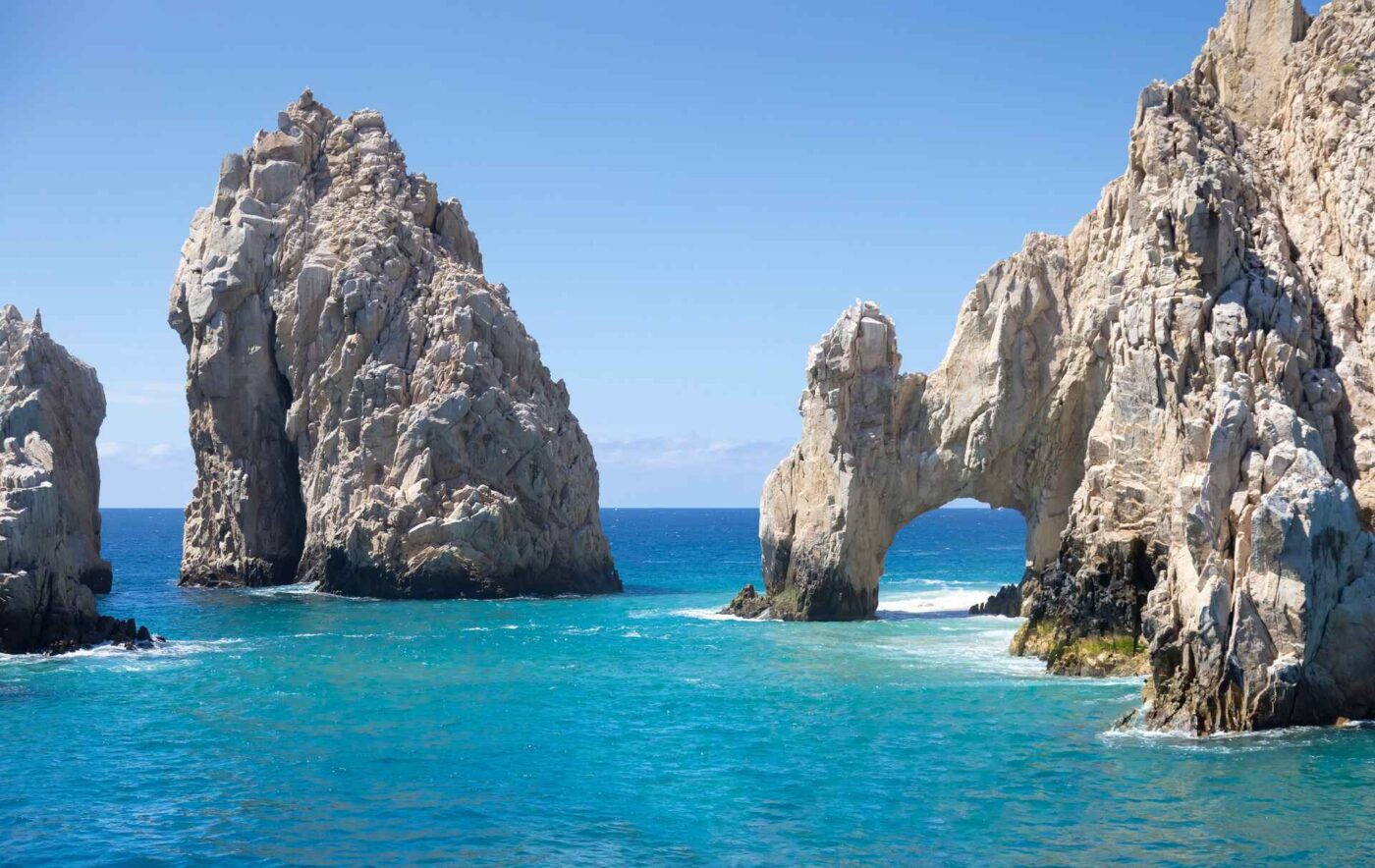 Cabo Yacht Charter Itinerary: From El Arco to Lovers Beach