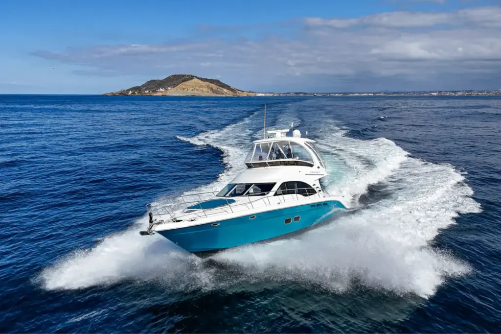 Boat Day Etiquette: How to Be the Guest Everyone Actually Likes